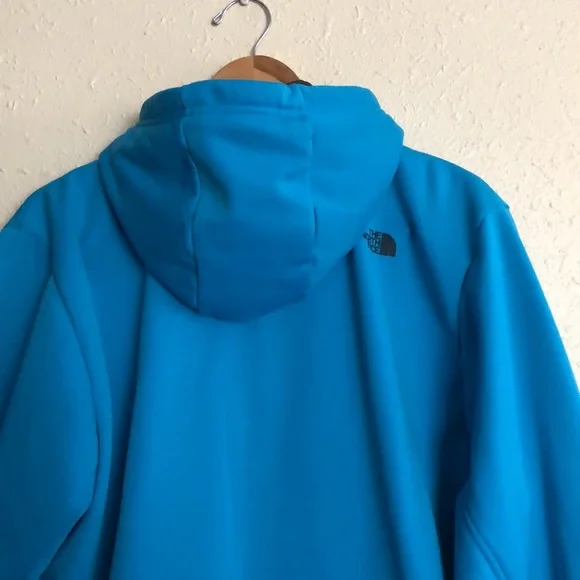The North Face Hoodie (men’s) - Picture 5 of 12